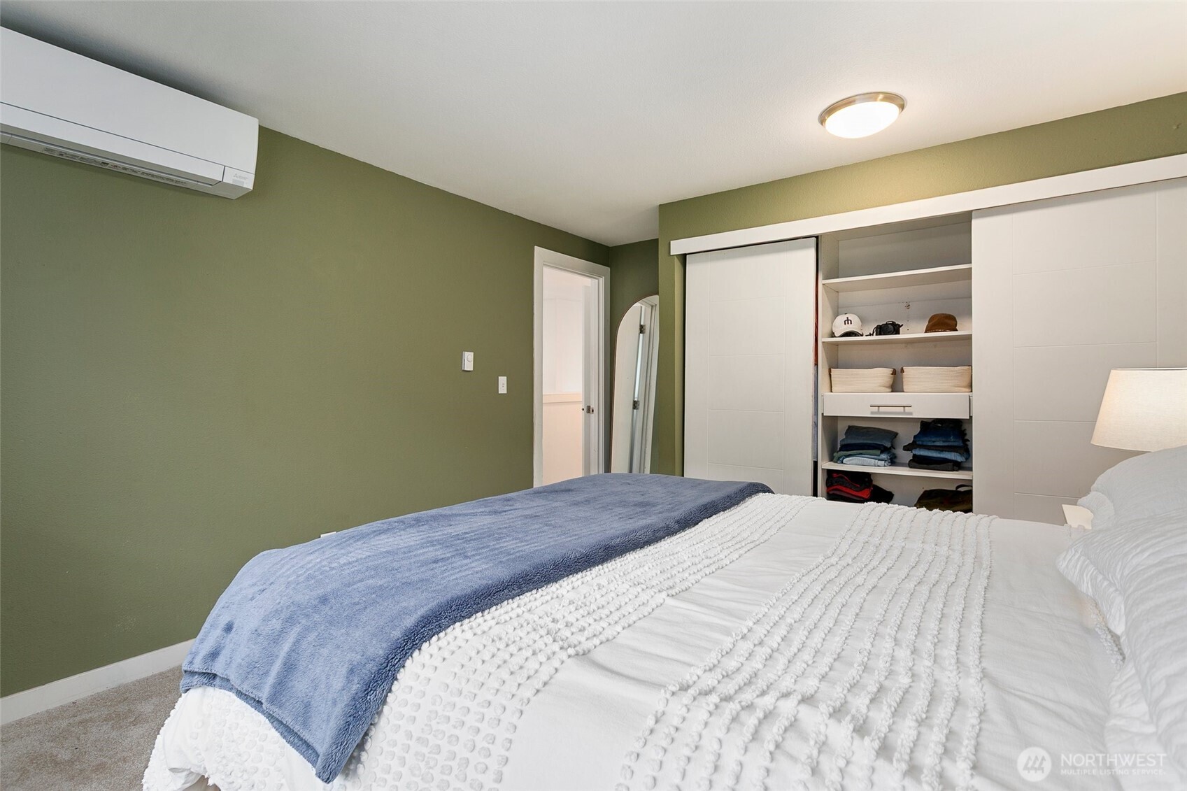 15929 3rd Place SW #D, Burien, WA 98166
