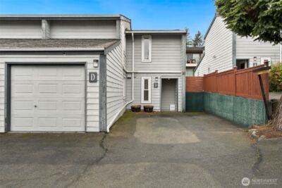 15929 3rd Place SW #D, Burien, WA 98166 - Photo 2