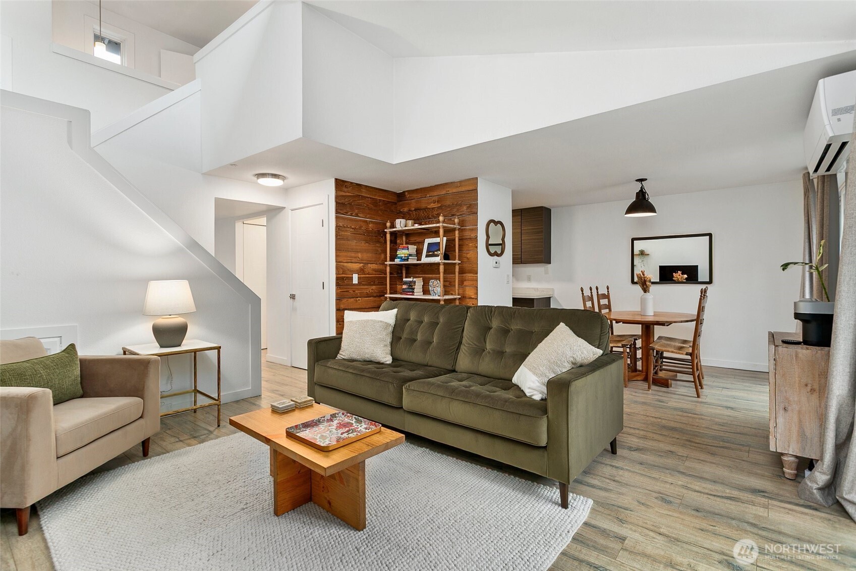 15929 3rd Place SW #D, Burien, WA 98166