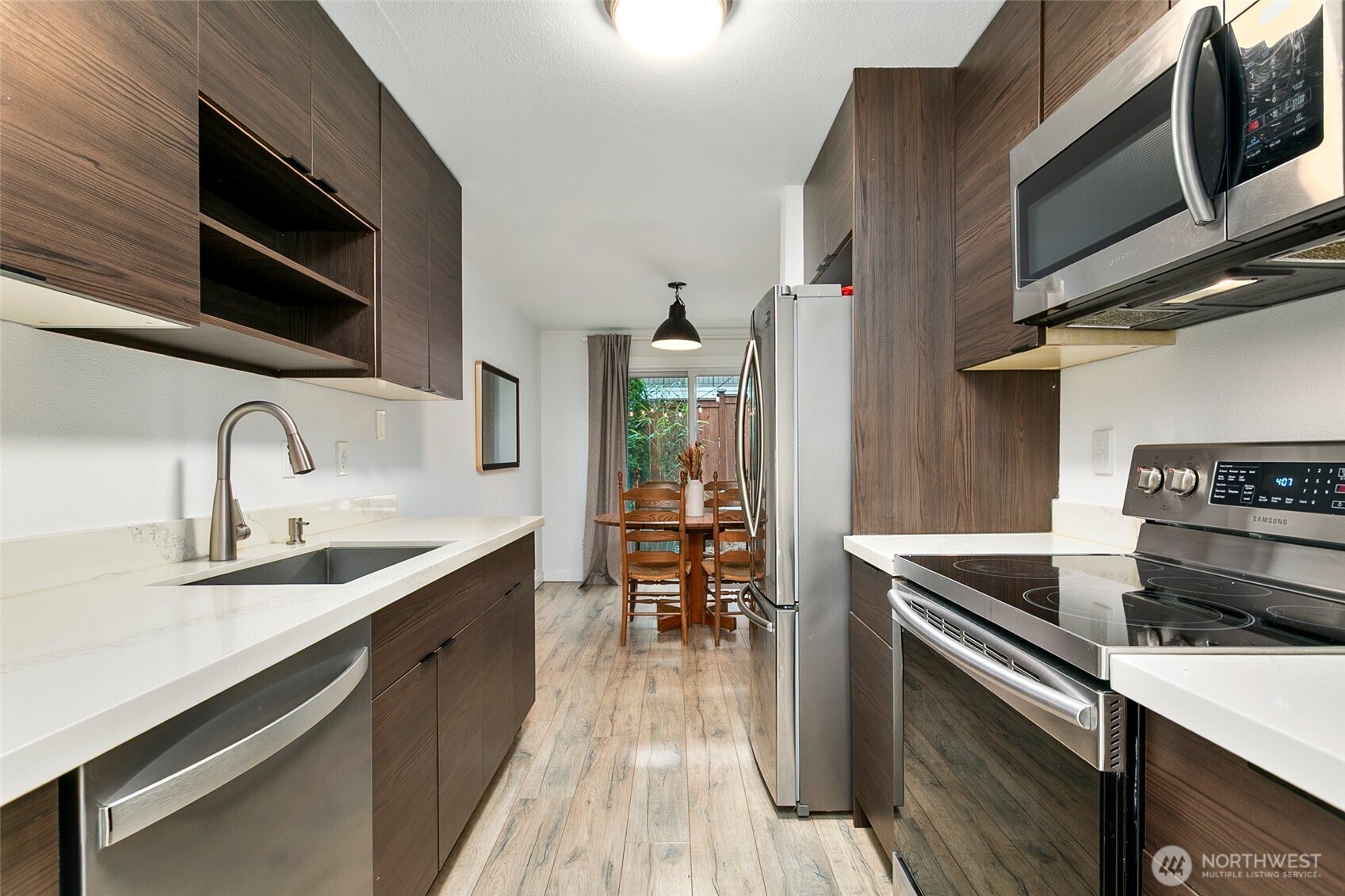 15929 3rd Place SW #D, Burien, WA 98166