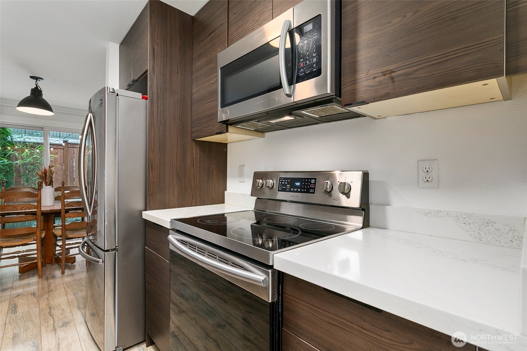 15929 3rd Place SW #D, Burien, WA 98166