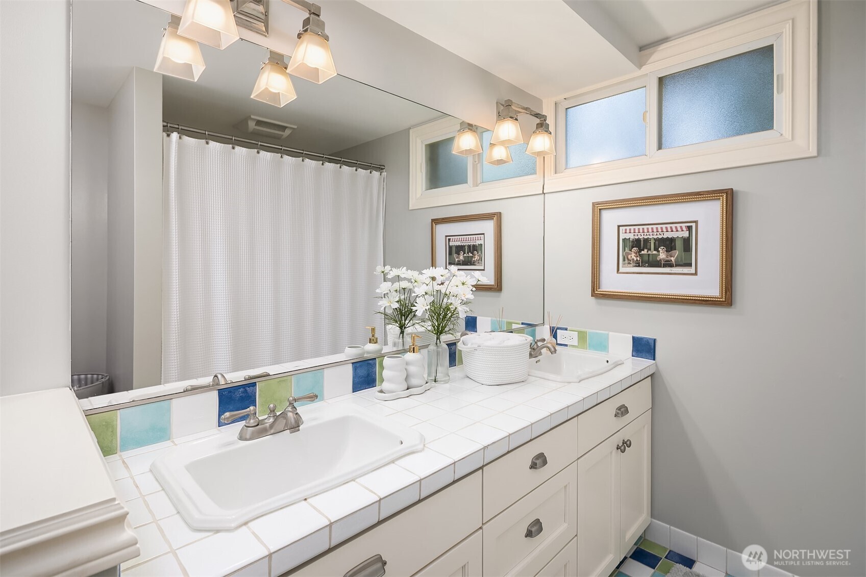 4915 NE 60th Street , Seattle, WA 98115