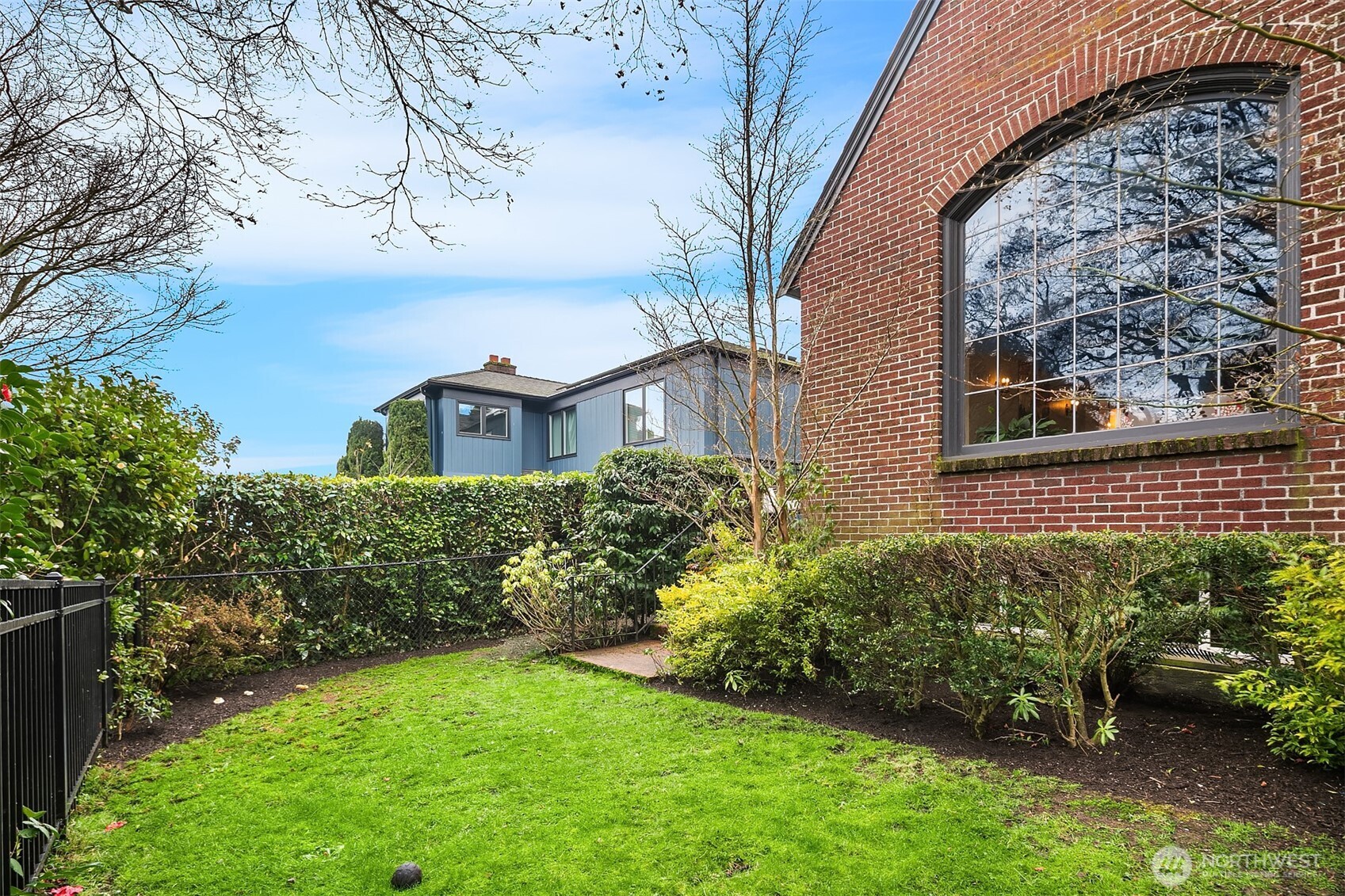 4915 NE 60th Street , Seattle, WA 98115