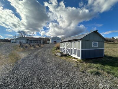 766 S Canyon Court , Othello, WA 99344 - Photo 2