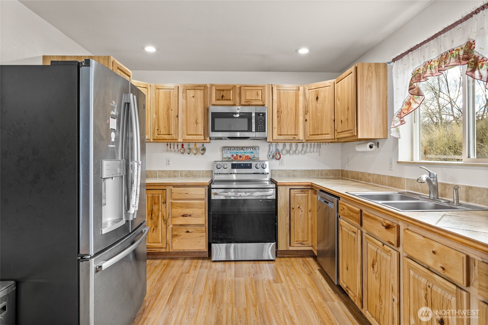 766 S Canyon Court , Othello, WA 99344