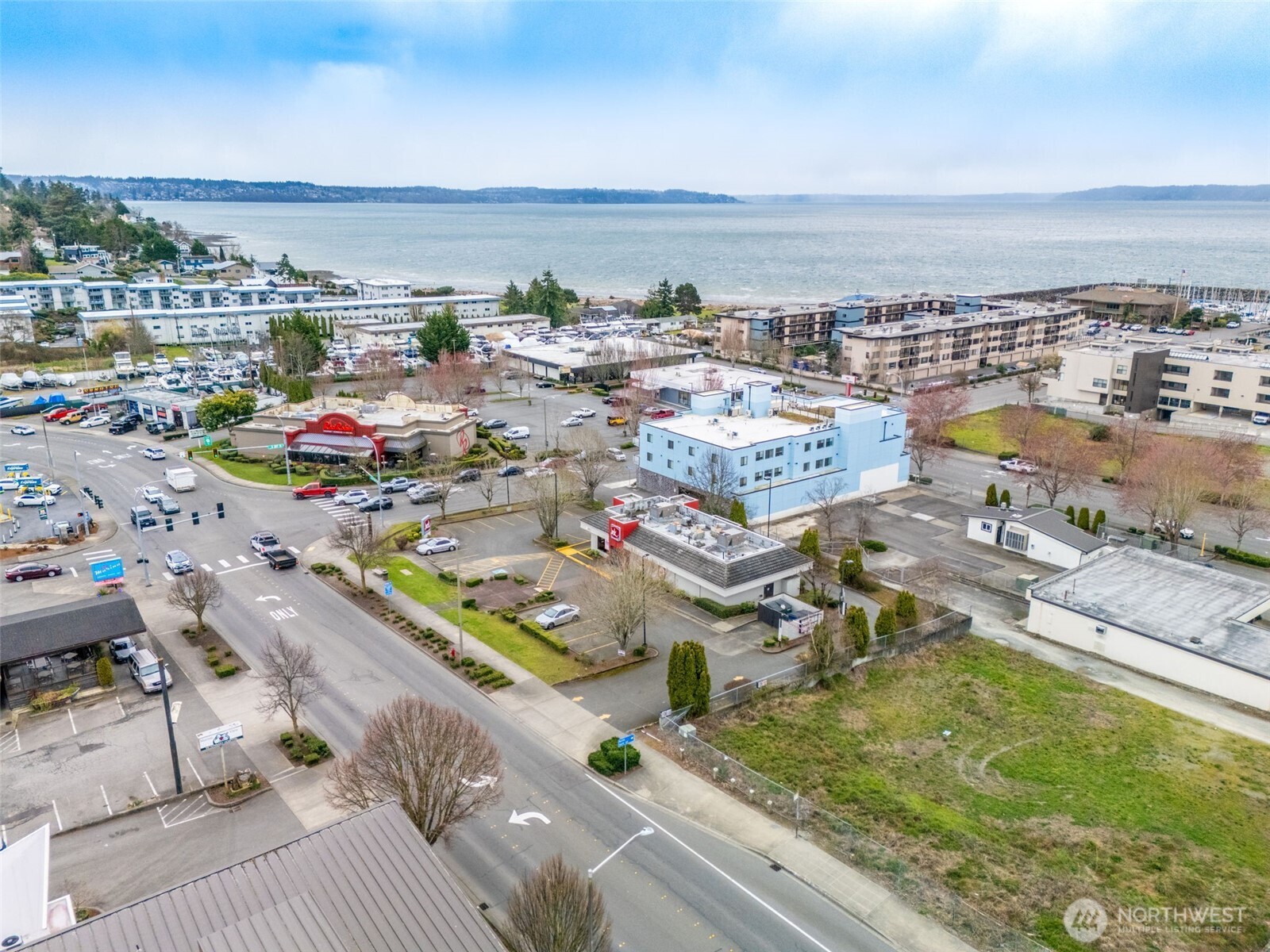22633 Marine View Drive S, Des Moines, WA 98198