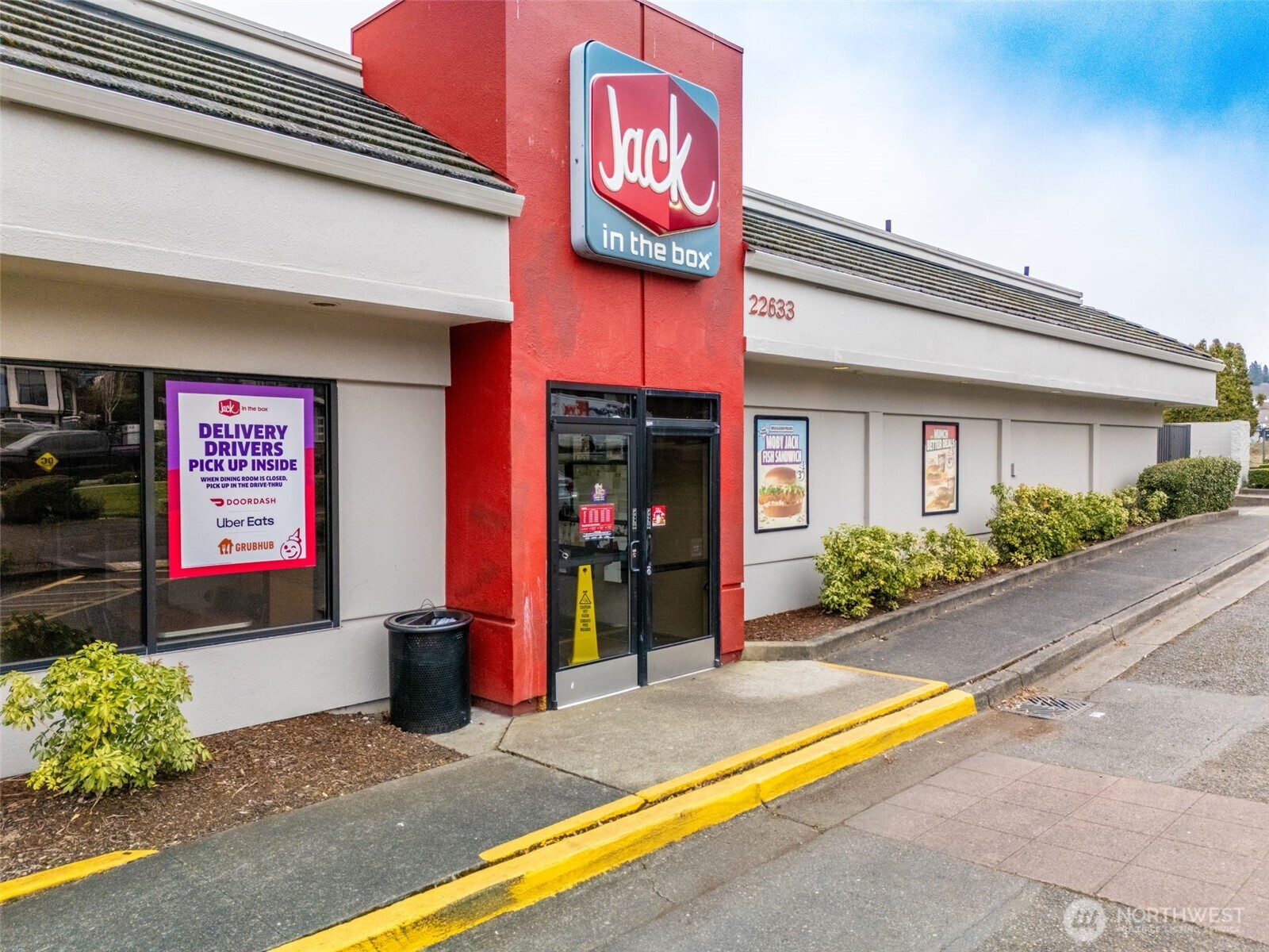 22633 Marine View Drive S, Des Moines, WA 98198