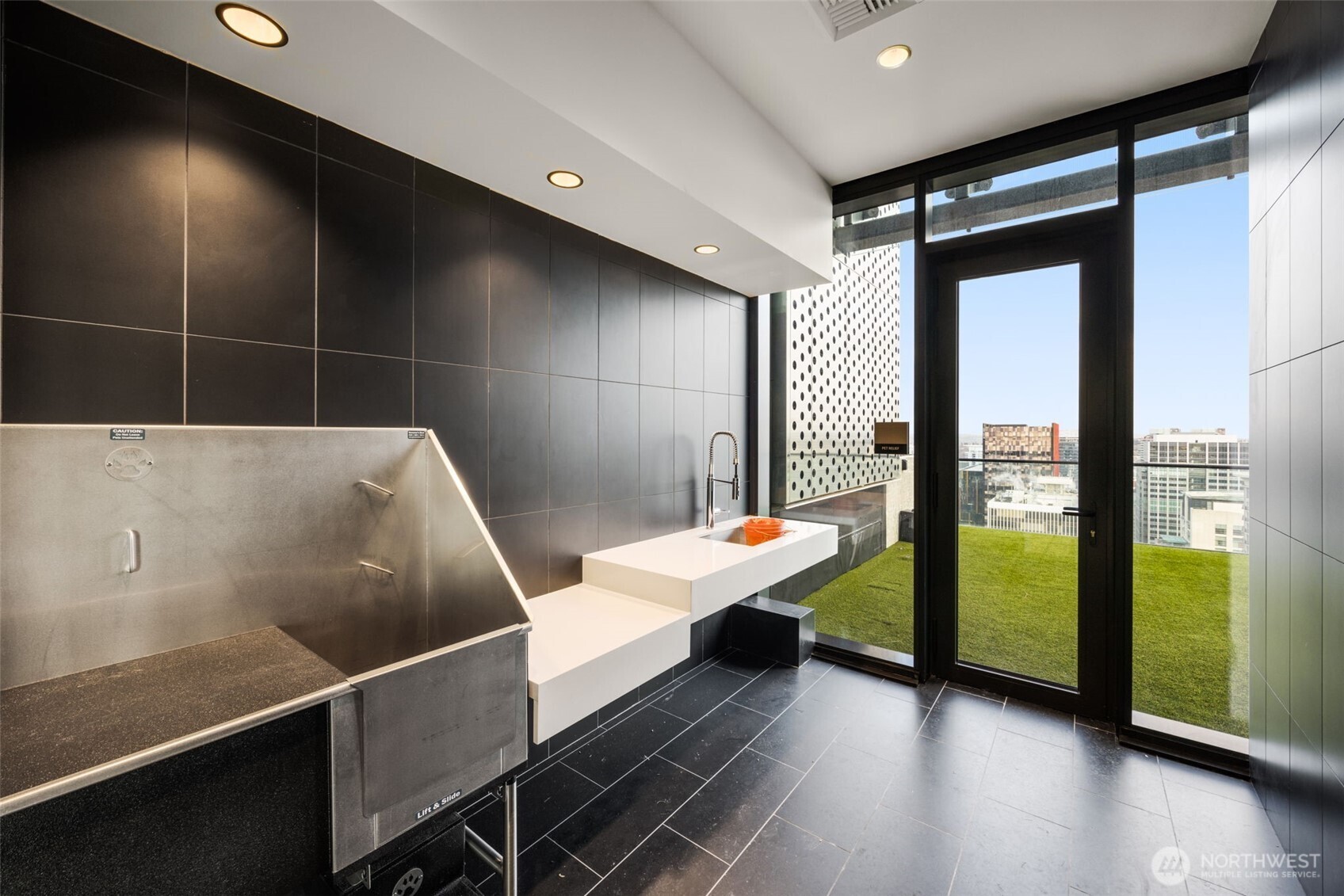 300 Virginia St #3607, Seattle, WA 98101