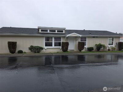 24006 222nd Avenue SE #16, Maple Valley, WA 98038-5880 - Photo 3