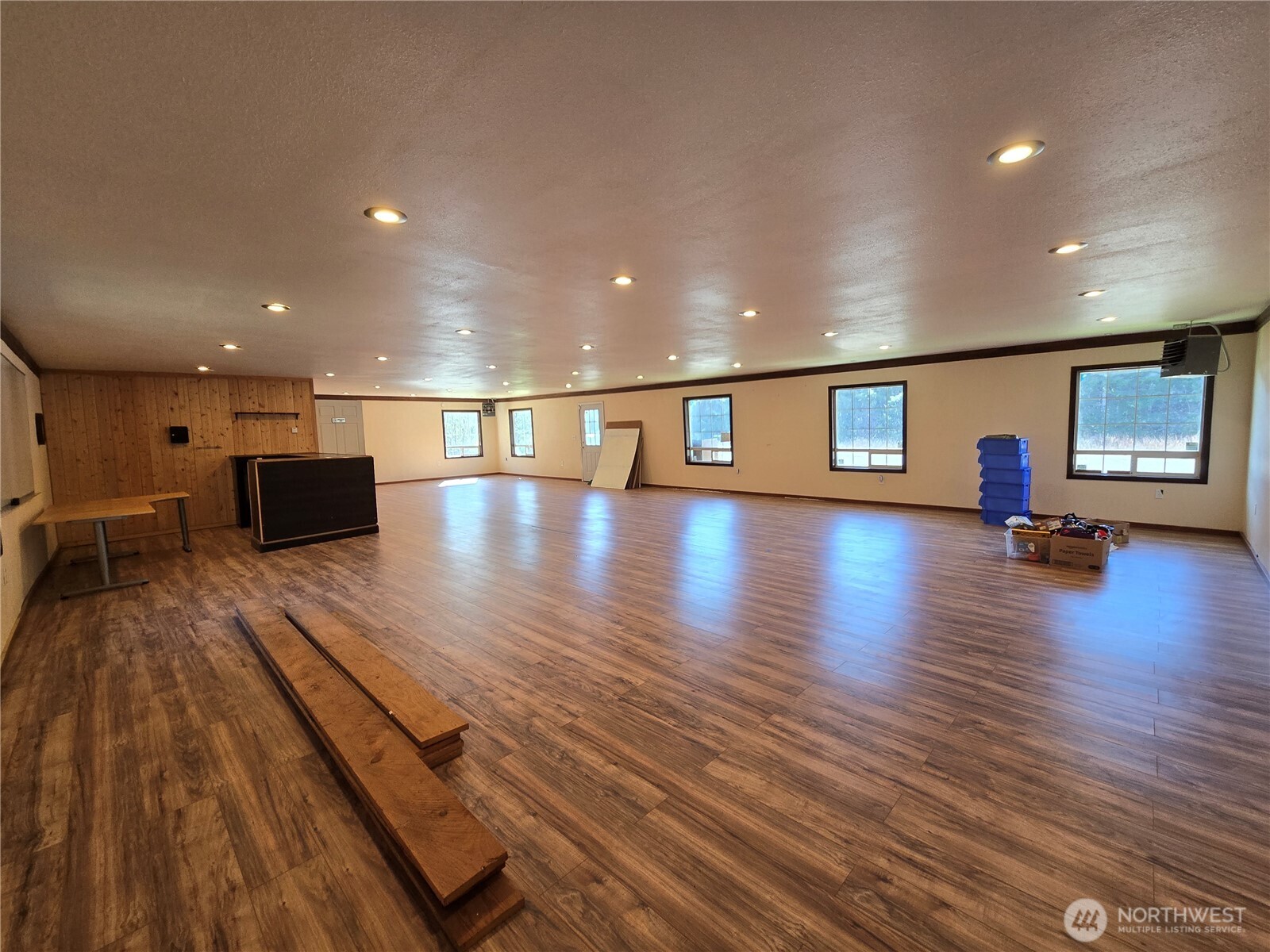 194600 Highway 101 , Forks, WA 98331