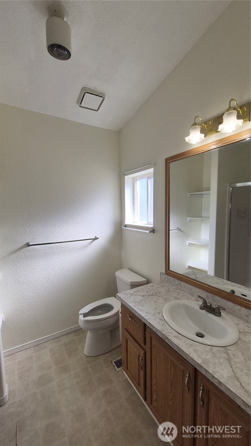 1918 Harrison Avenue #34, Centralia, WA 98531
