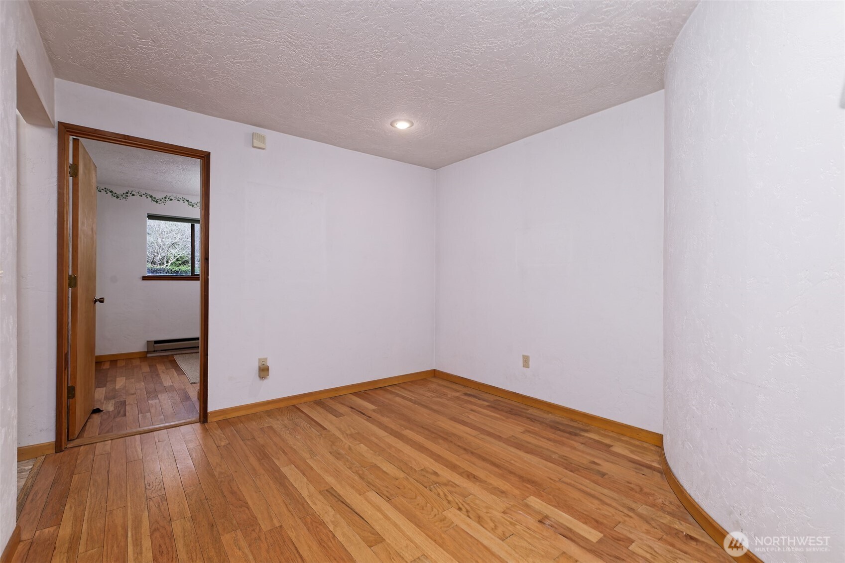 6041 E Agate Road , Shelton, WA 98584