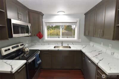 2319 32nd Street , Anacortes, WA 98221 - Photo 4