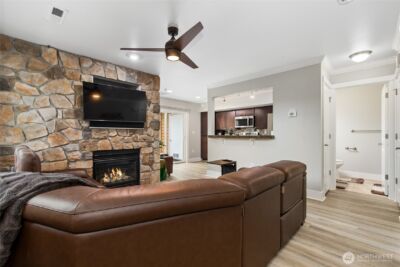 11121 7th Place W #D, Everett, WA 98204