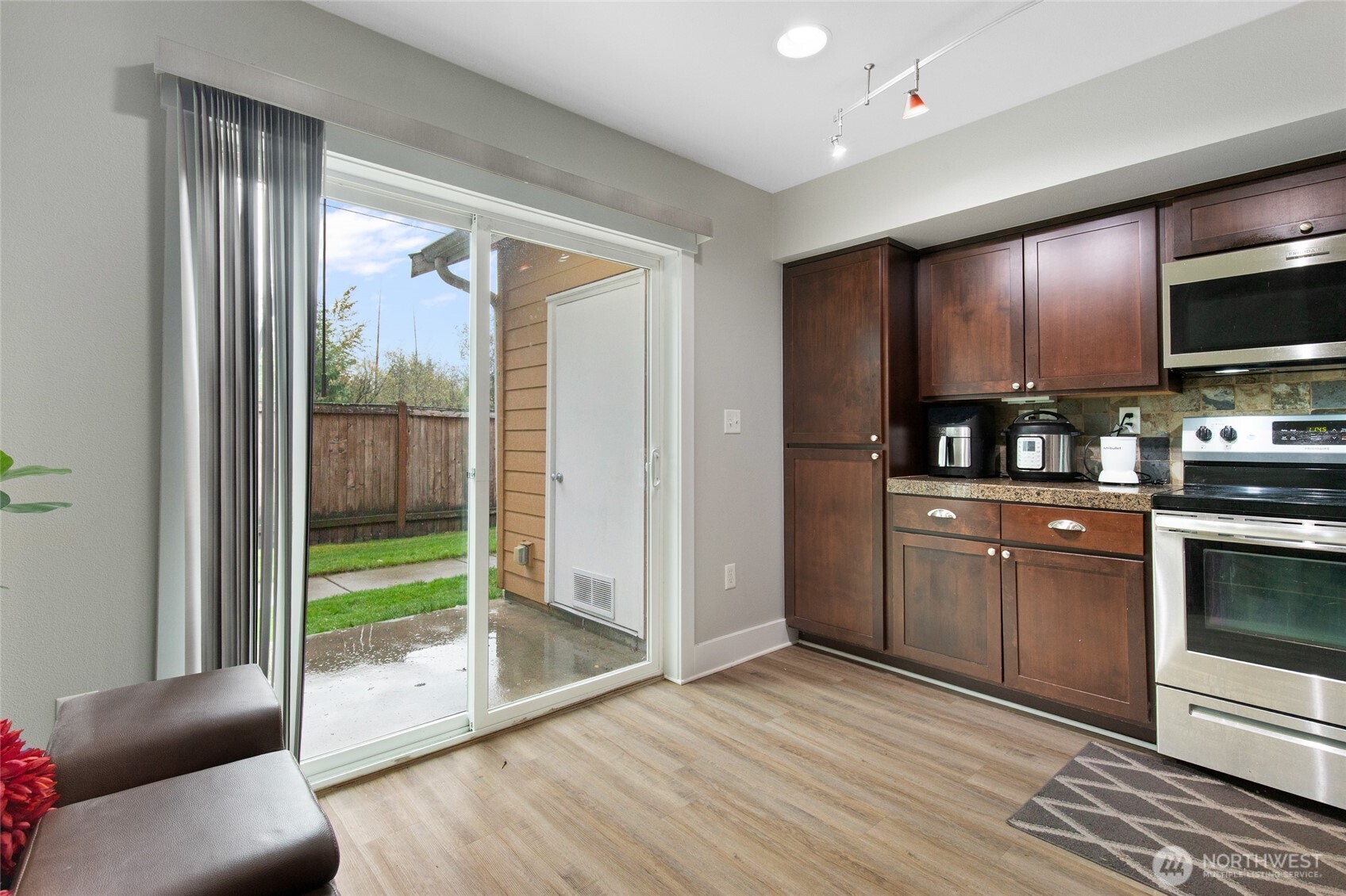 11121 7th Place W #D, Everett, WA 98204