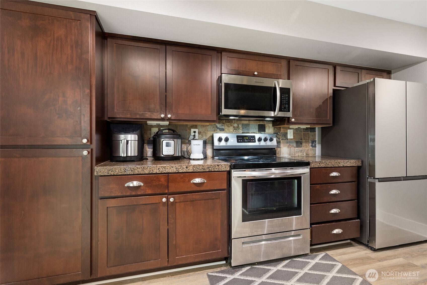 11121 7th Place W #D, Everett, WA 98204