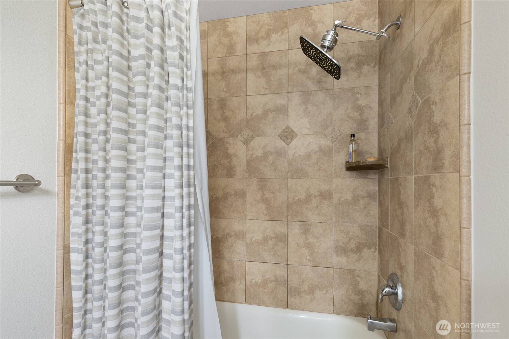 11121 7th Place W #D, Everett, WA 98204