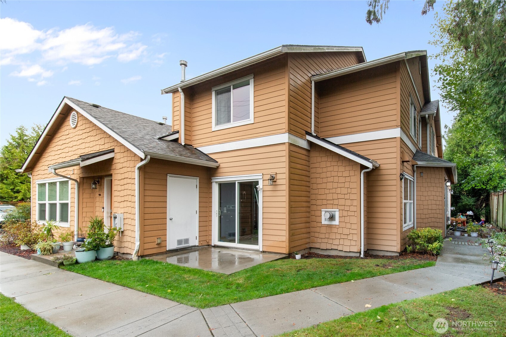 11121 7th Place W #D, Everett, WA 98204