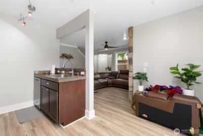 11121 7th Place W #D, Everett, WA 98204 - Photo 10