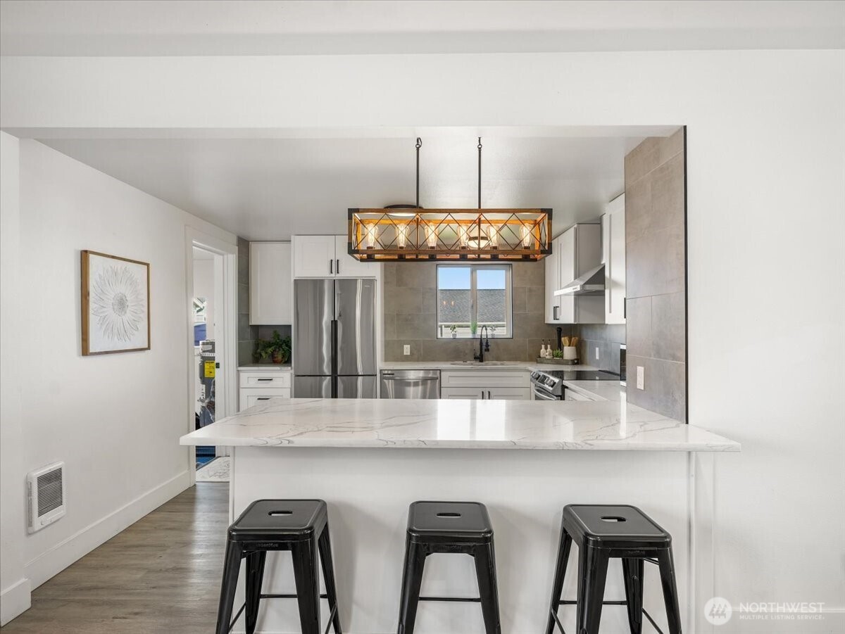 509 S 54th Street , Tacoma, WA 98408