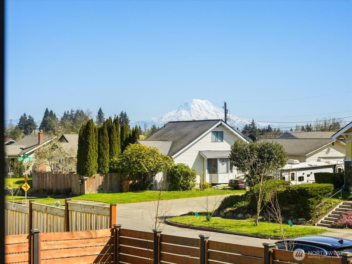 509 S 54th Street , Tacoma, WA 98408