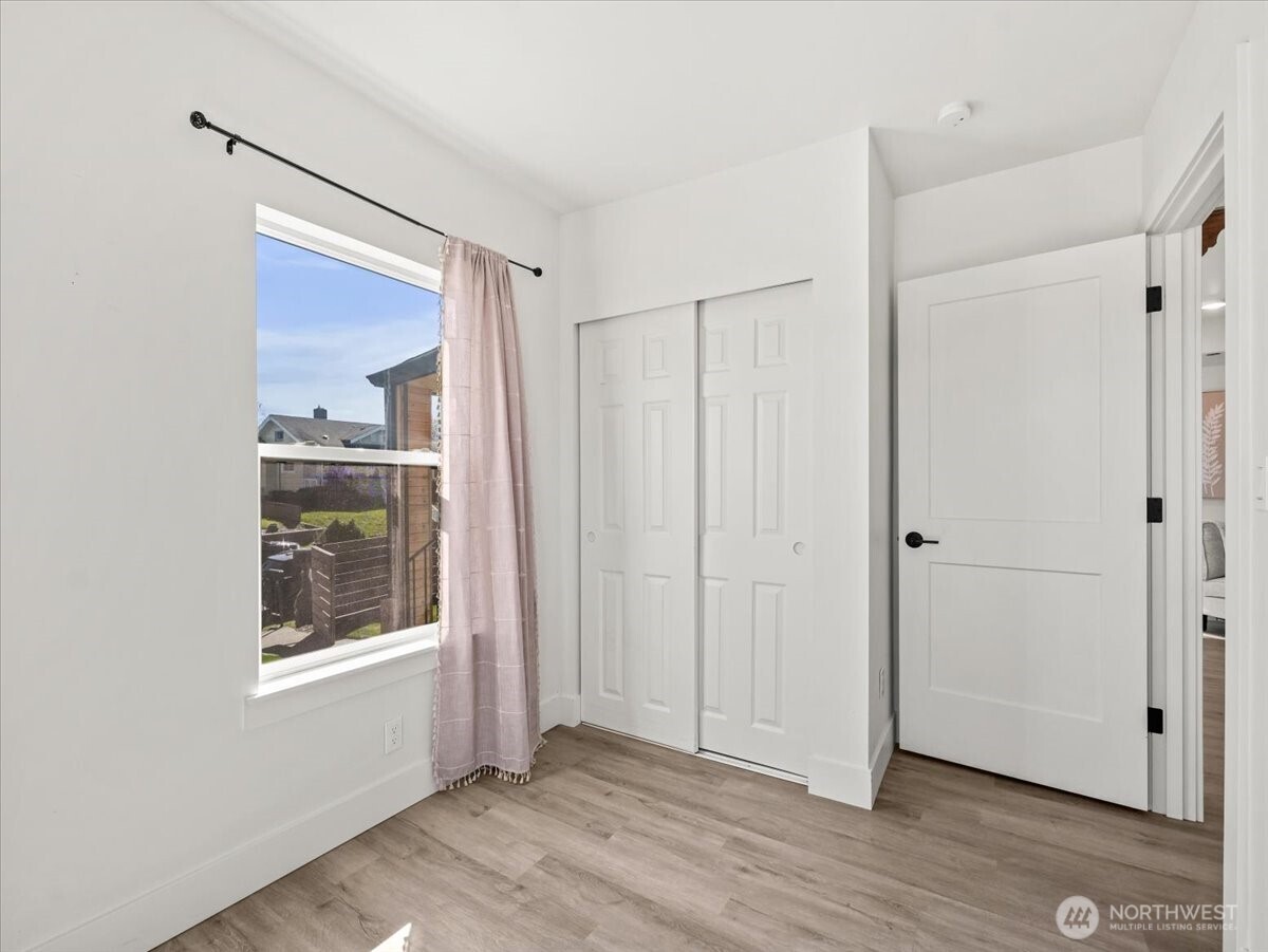 509 S 54th Street , Tacoma, WA 98408