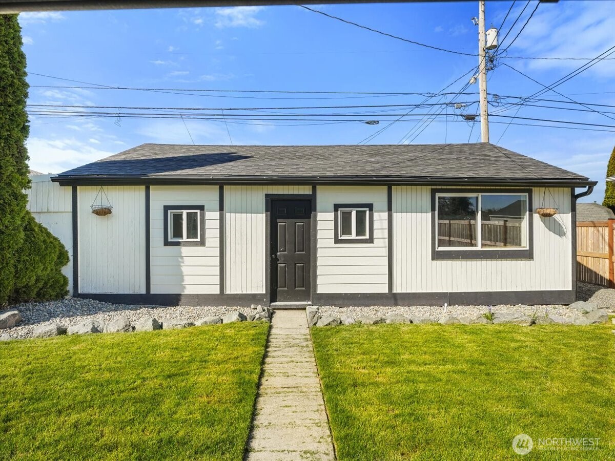 509 S 54th Street , Tacoma, WA 98408