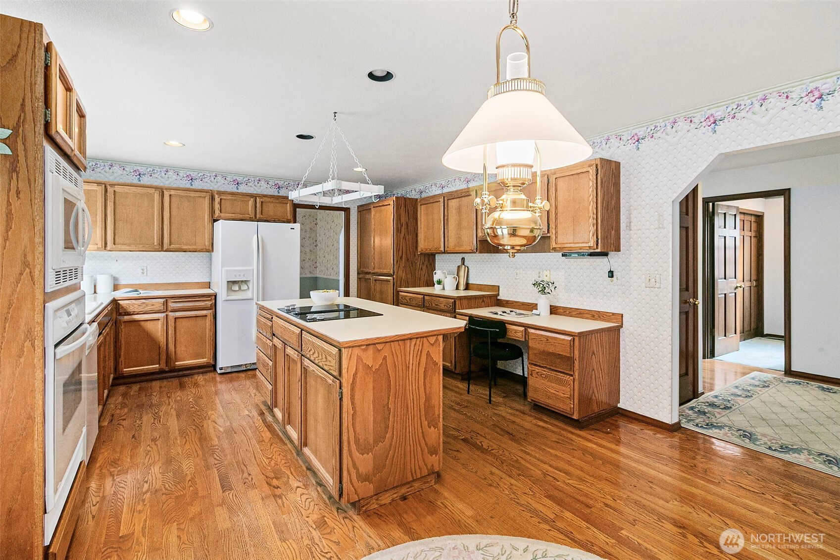 32427 11th Avenue SW, Federal Way, WA 98023-4909