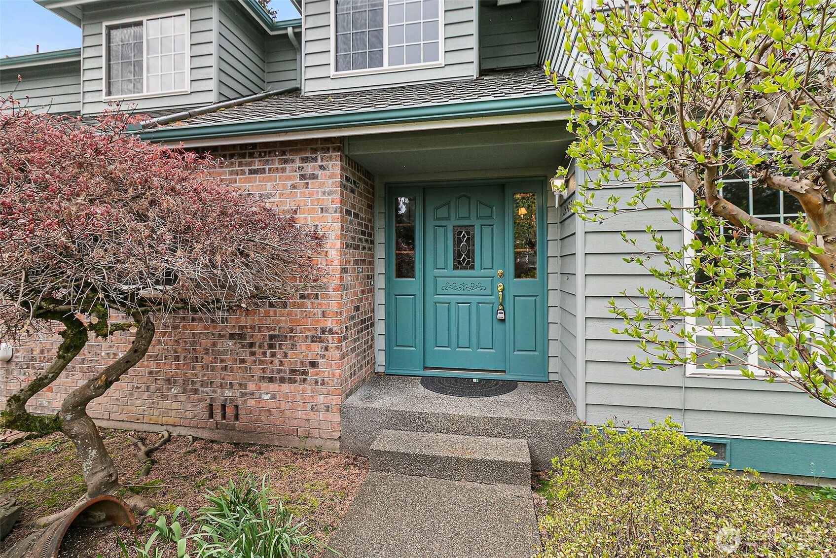 32427 11th Avenue SW, Federal Way, WA 98023-4909