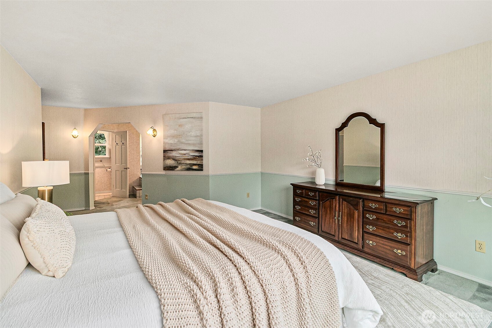 32427 11th Avenue SW, Federal Way, WA 98023-4909