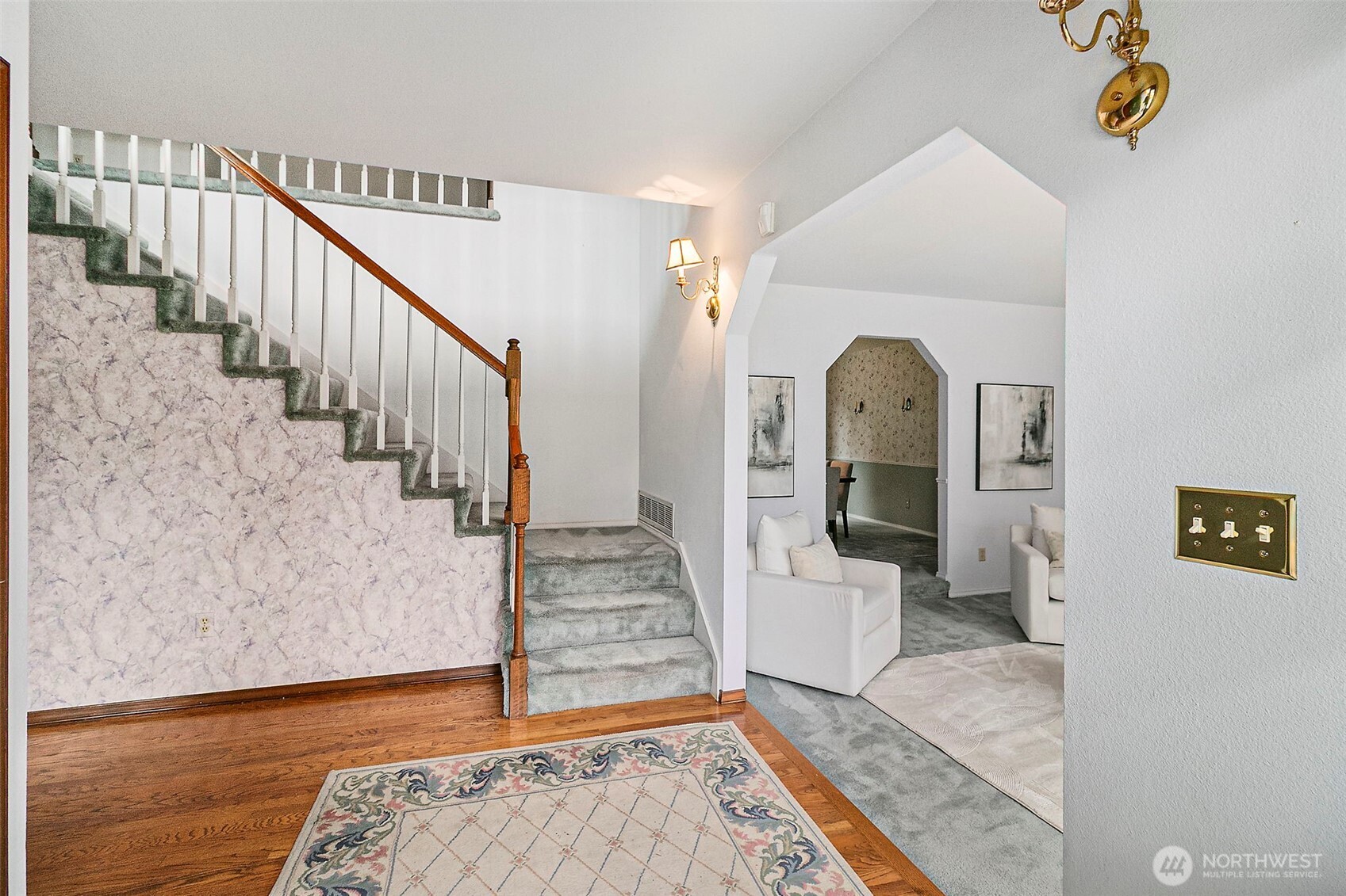 32427 11th Avenue SW, Federal Way, WA 98023-4909