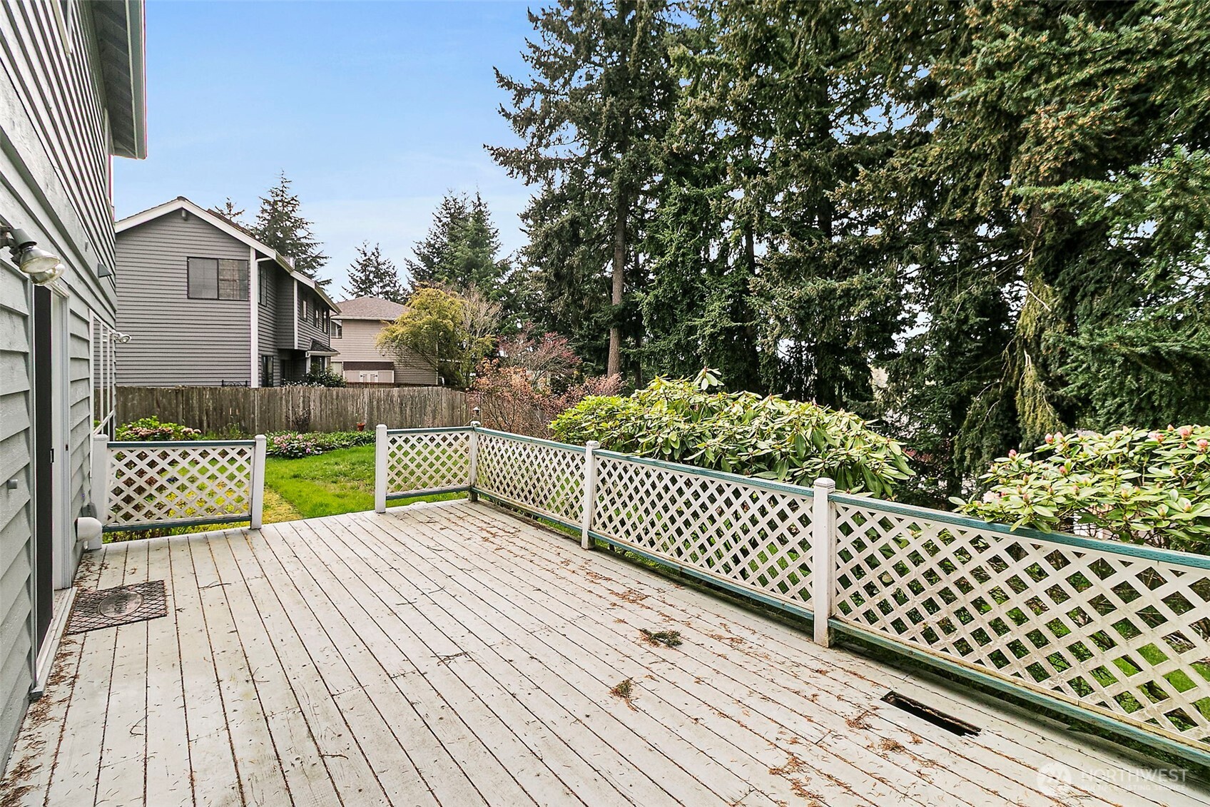 32427 11th Avenue SW, Federal Way, WA 98023-4909