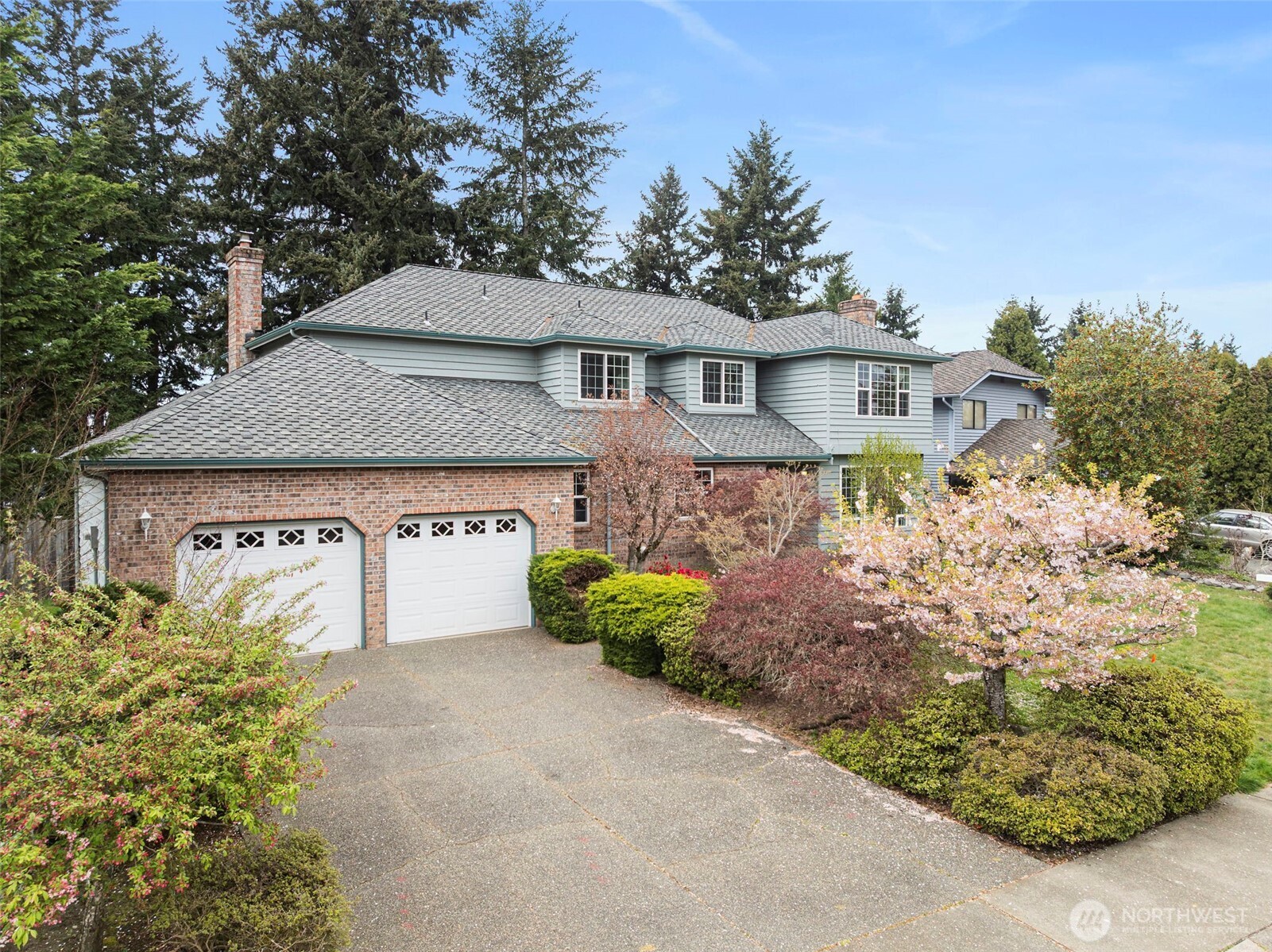 32427 11th Avenue SW, Federal Way, WA 98023-4909