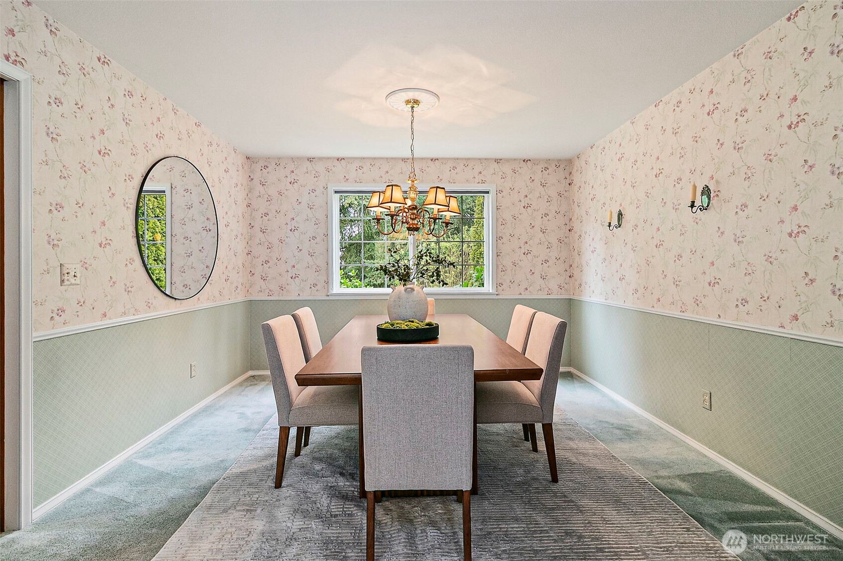 32427 11th Avenue SW, Federal Way, WA 98023-4909