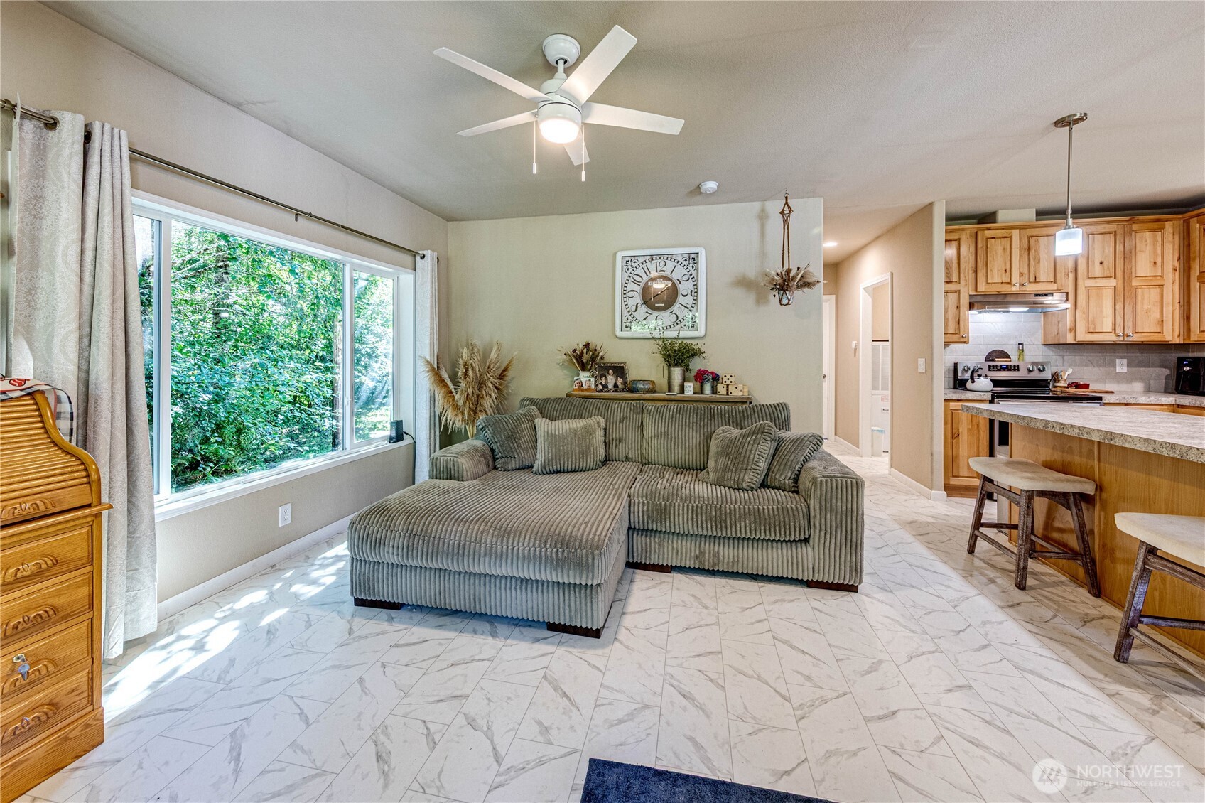 51 Sunflower Road , Beaver, WA 98305