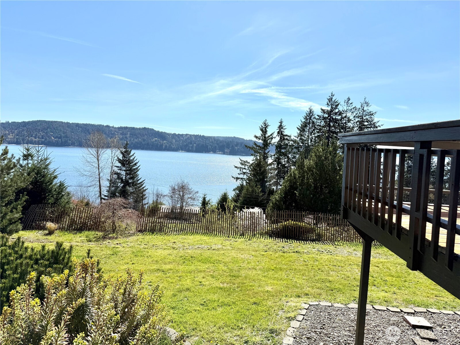 191 N North Hill Road , Hoodsport, WA 98548