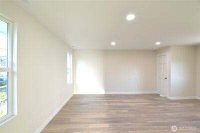 703 M Street , Centralia, WA 98531 - Photo 23