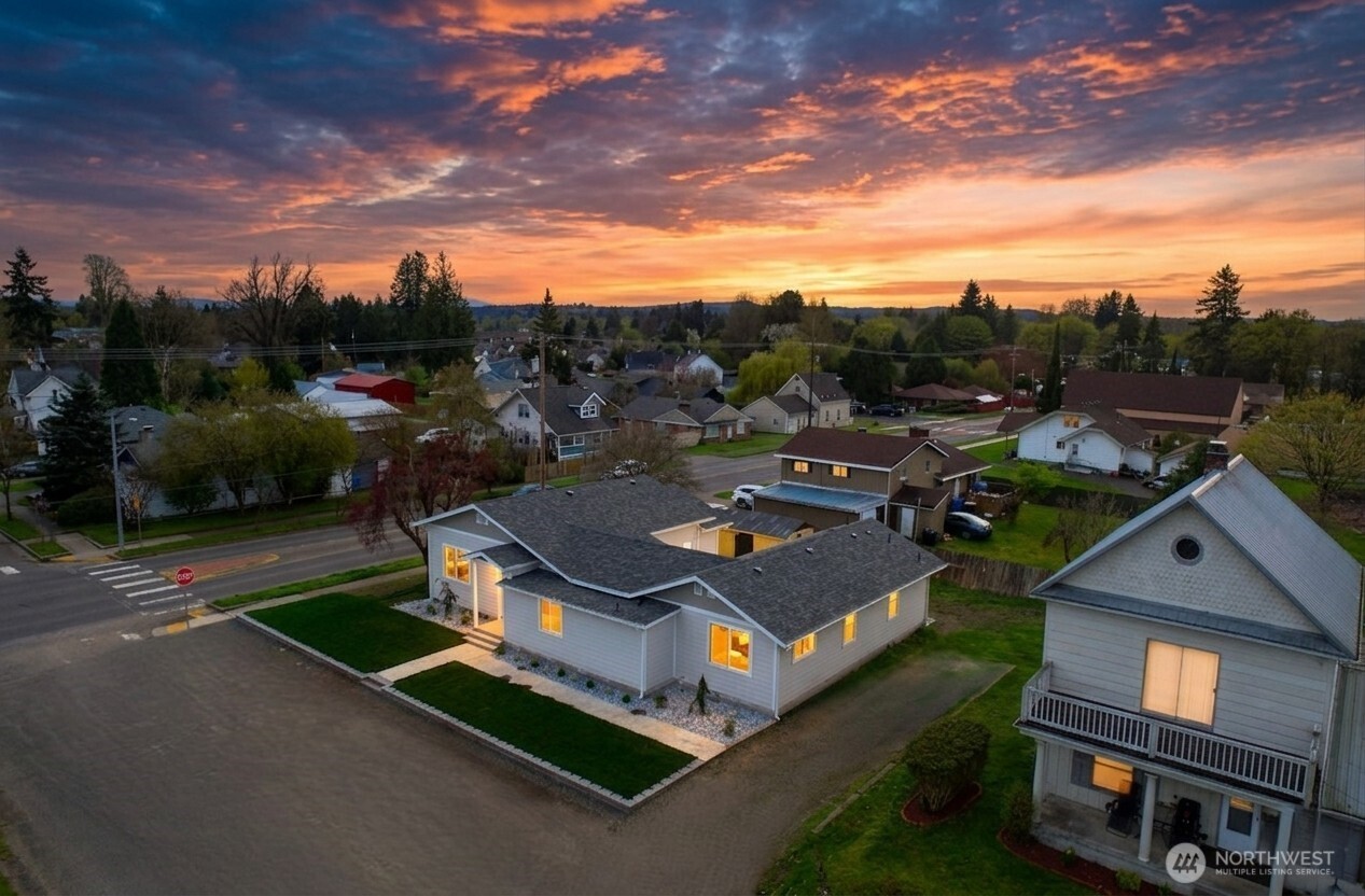 703 M Street , Centralia, WA 98531