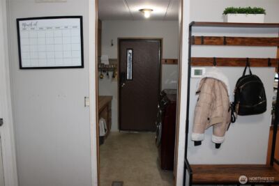 415 Lakeview #B1, Lynnwood, WA 98087 - Photo 21