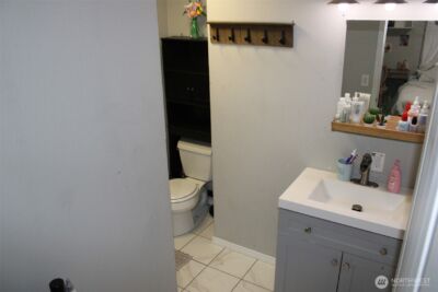 415 Lakeview #B1, Lynnwood, WA 98087 - Photo 26