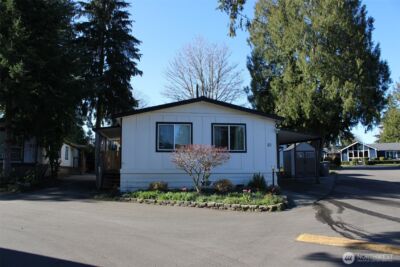 415 Lakeview #B1, Lynnwood, WA 98087 - Photo 3