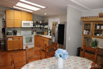415 Lakeview #B1, Lynnwood, WA 98087 - Photo 6