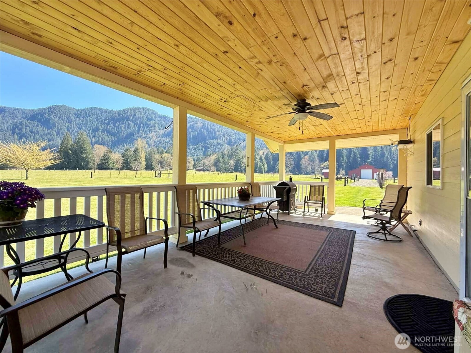 240 Dodge , Morton, WA 98356