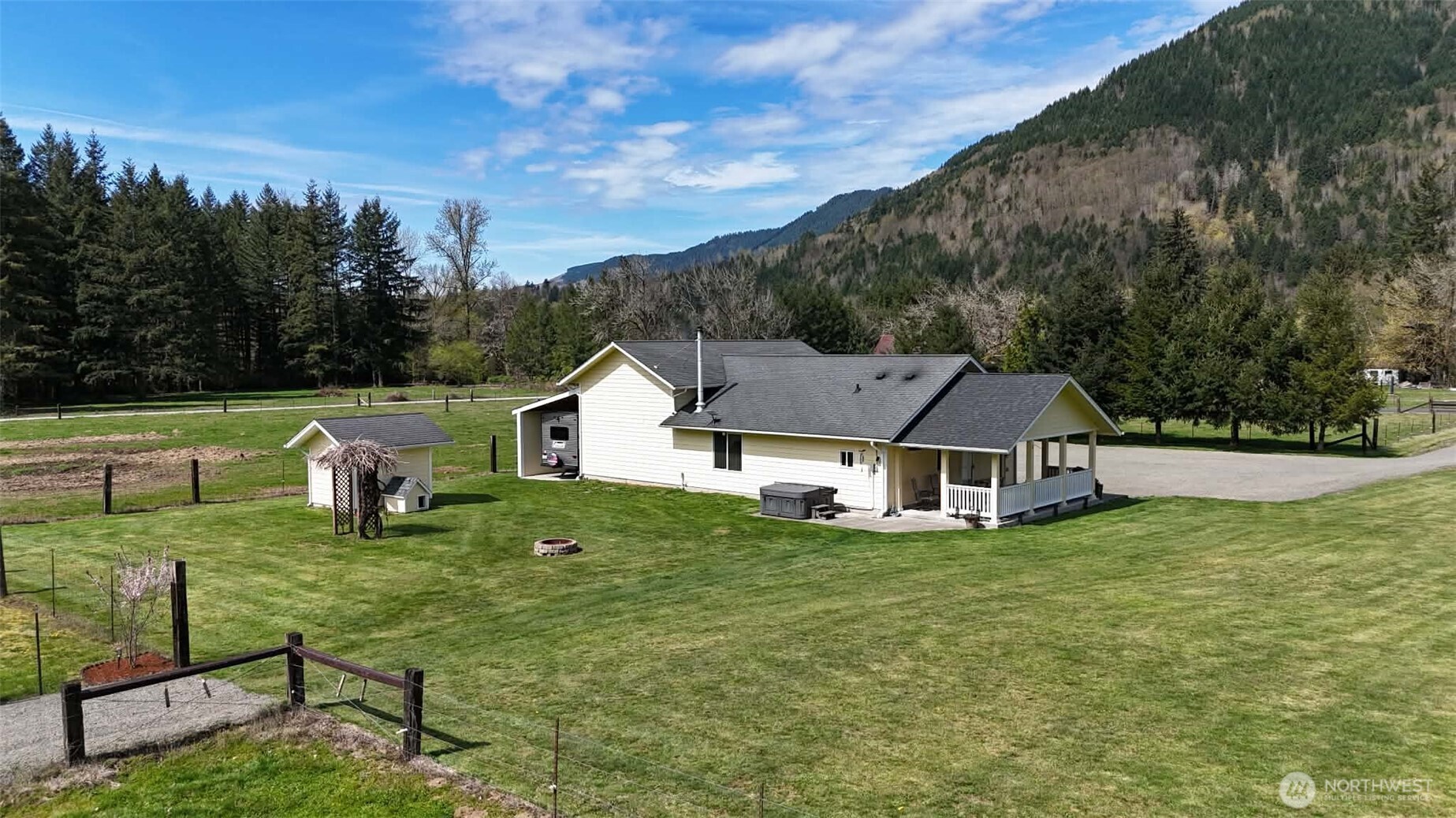 240 Dodge , Morton, WA 98356