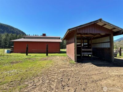 240 Dodge , Morton, WA 98356 - Photo 18
