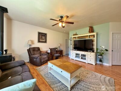 240 Dodge , Morton, WA 98356 - Photo 19