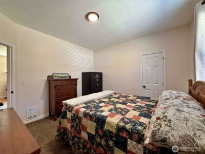 240 Dodge , Morton, WA 98356 - Photo 22