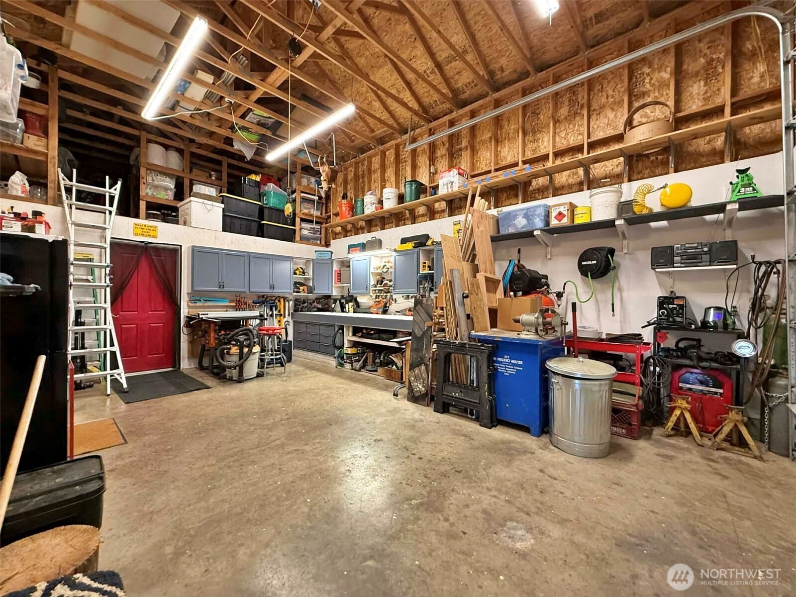 240 Dodge , Morton, WA 98356