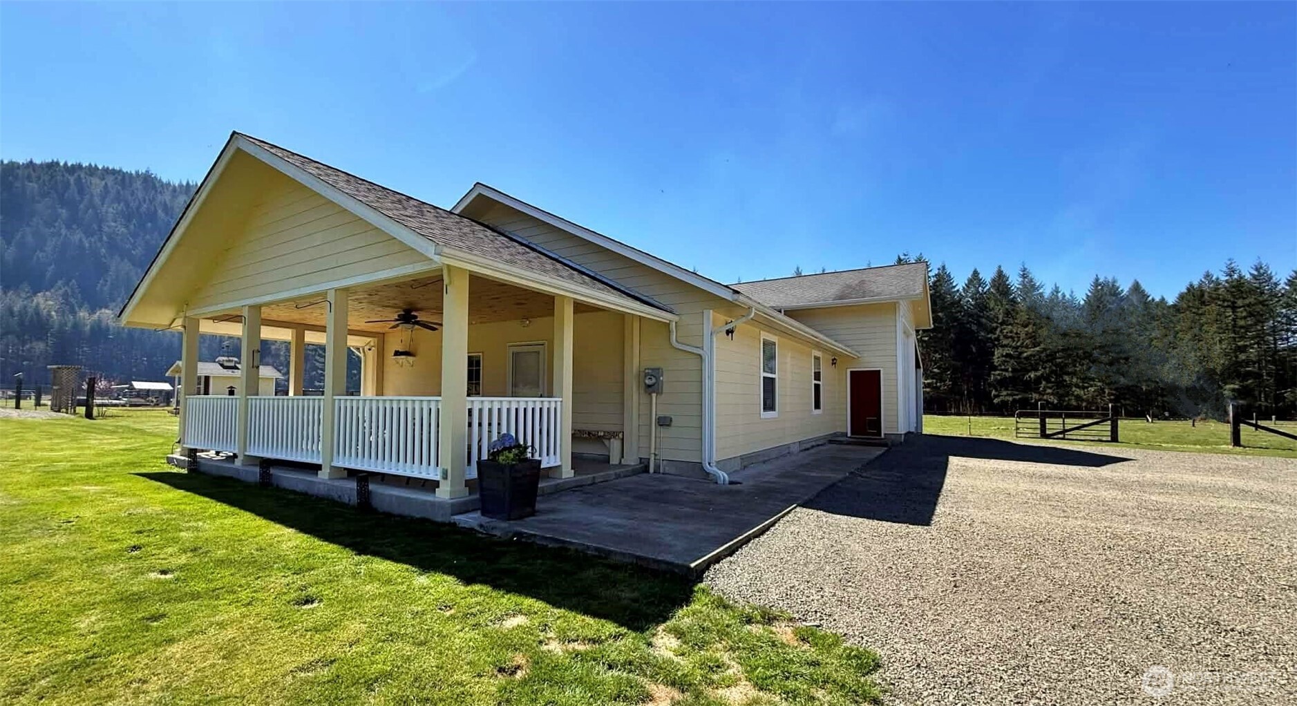240 Dodge , Morton, WA 98356