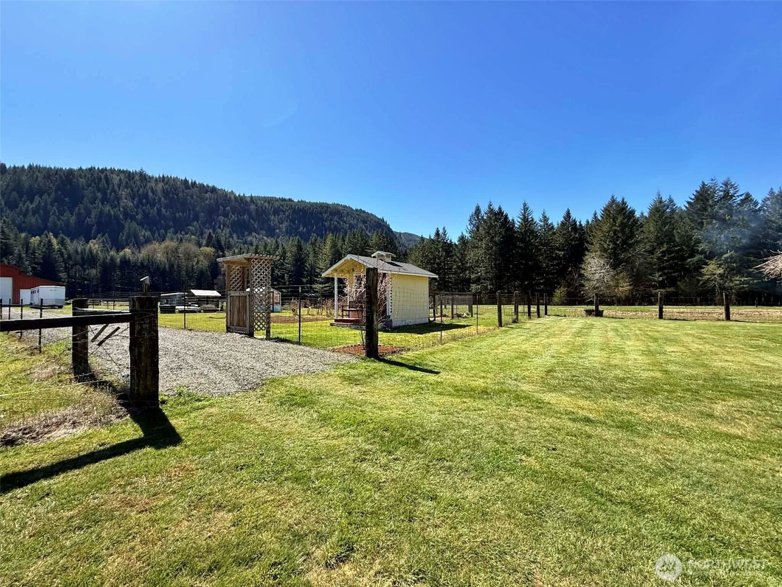 240 Dodge , Morton, WA 98356